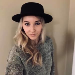 Meet your Posher, Natalie